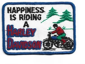 PARCHE DE MOTOCICLETA HAPPINESS IS RIDING A HARLEY DAVIDSON, NUEVO-3 X 4 1/4" - Imagen 1 de 2