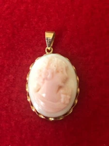 COLGANTE DE CAMEO OVALADO CÁSCARA TALLADA EN ORO AMARILLO 14K ITALIA - Imagen 1 de 4