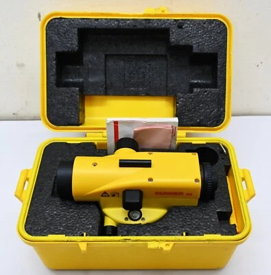 Leica Runner 24 Auotomatic level with hard Case. - Image 1 of 4