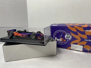 FedEx 2000 Reynard 1:43 Scale Diecast Collectible  - Picture 1 of 7