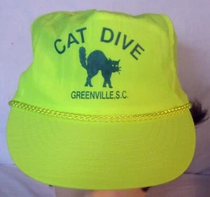 Gorra de nailon con cordón trenzado Cat Dive Fall Street Café Greenville Carolina del Sur - Imagen 1 de 8