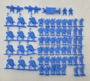 Risk Europe 2015 Blue Plastic Army Replacement Pieces With War Banner - Picture 1 of 1