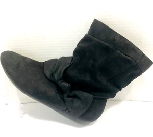Report Slouch Ankle Boots Booties Women's 8.5 Black Suede Bows Detail Fairbanks - Picture 1 of 11