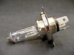 F650GS F650ST G450X G650X G650GS K1300S 60/55 Watt Headlight Bulb Lamp For BMW - Picture 1 of 12