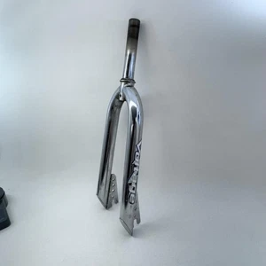 Voltage BMX Fork 20" 1" Threaded Chrome Freestyle Peg Dropouts Old School B05 - Picture 1 of 23