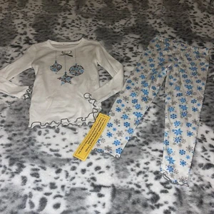 Sara’s Prints Pajama Set  - Picture 1 of 8