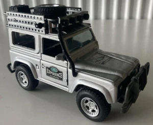 New Ray Land Rover Experience Defender. 1:32 Scale - Picture 1 of 9