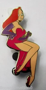 Disney Shopping Scenes of Jessica from pin set sitting with her legs crossed Pin - Imagen 1 de 2