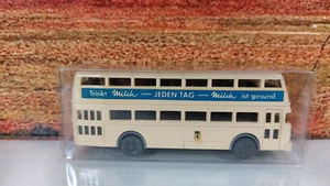 Wiking Büssing D2U trinkt Milch 1/87 (24/15) - Bild 1 von 1