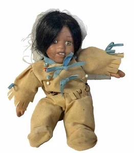 Vintage Native American Soft Body Girl Doll Great Clothes  7” - Picture 1 of 4