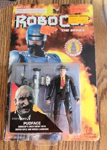 1994 ROBOCOP Robo Cop PUDFACE Figure in Package Toy Island - Picture 1 of 8