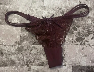 SIN MARCA L BORGOÑA GRANATE FLORAL CON CORDONES MALLA LADO TIRAS BRAGAS TANGA RARAS Foto 1 de 4
