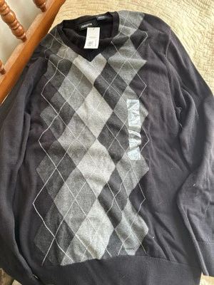 Suéter ligero para hombre Liz Claiborne talla mediana  Foto 1 de 3