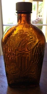 Botella de loción estampida Sears Roebuck 1886 - vidrio ámbar, 6" de alto, años 70 - Imagen 1 de 5