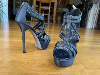 Sandalias Plataforma Gladiador Gris Cristal Satinado Sergio Rossi Talla 6 36 Muy Buenas Foto 1 de 4