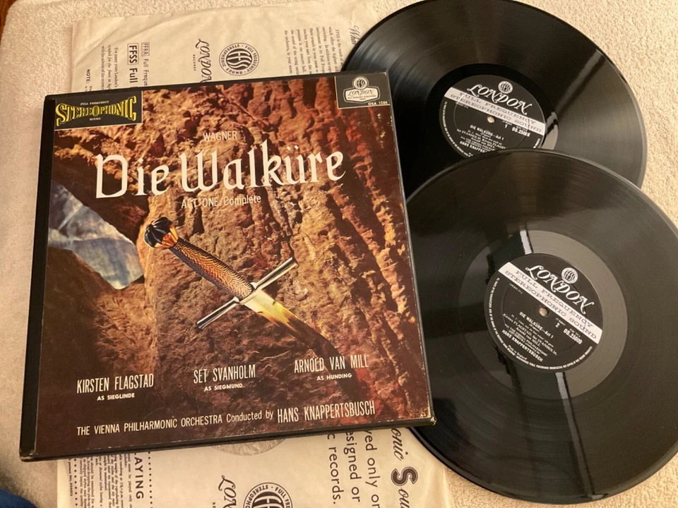 Wagner - Die Walkure - Knappertbusch, cond./Kirsten Flagstad (Import) (M-) - Image 1 of 3