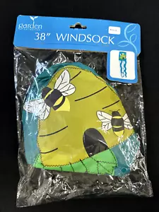 Garden Collection 38" Windsock Colmena Abeja Nuevo En Paquete - Imagen 1 de 3