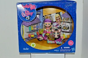Littlest Pet Shop~#1864~Corgi~Blythe~B-15~Purple Deco Scooter~Basket~Brand New - Picture 1 of 9