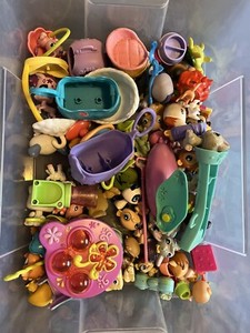 Lot of Mixed Littlest Pet Shop Pets & Accessories