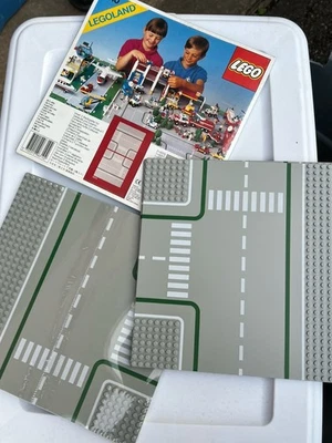 LEGO Classic Town Set: Road Street City Baseplates (6310) 6 Pcs Vintage - Image 1 of 4
