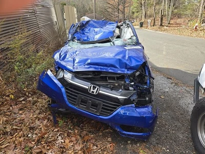 Luz trasera izquierda del conductor montada en cuarto para 16-18 HR-V 379024 Foto 1 de 4