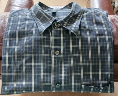 Van Heusen Men's No Iron Dress Shirt 2XLT 18-18 1/2 - Image 1 of 4