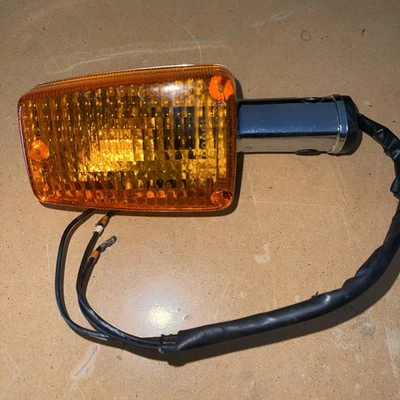 Honda Left Front Turn Signal 33400-MA1-679 GL500 GL1100 GL1200 - Bild 1 von 4