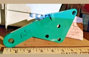 150-2496 GOVERNOR BRACKET FITS MODEL EK ONAN  1/4" thick heavy plate NOS - Picture 1 of 3