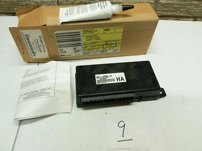 N.E.W OEM Ford A.B. Kit de protector de monitor F7PZ-14B056-BA Escort Tracer 1997-2003 Foto 1 de 3