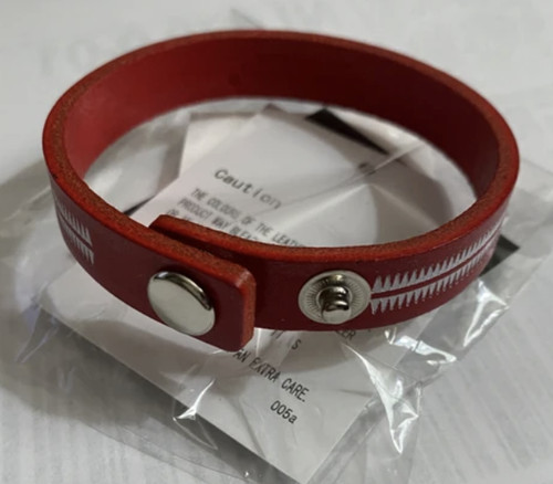 Bracciale Jun Takahashi × Undercover Giz rosso