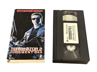 Terminator 2 Judgment Day VHS 1991 Action Original Release Carolco - Image 1 of 2