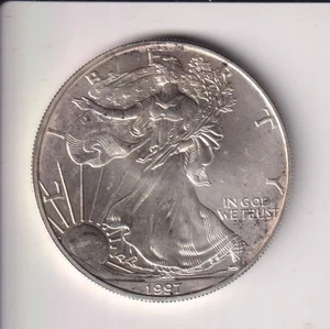 1997 AMERICAN SILVER EAGLE $1 DOLLAR 1 OZ .999 SILVER COIN UNITED STATE MINT - Picture 1 of 2