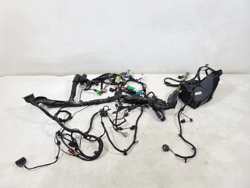 15-16 LAND ROVER DISCOVERY MOTOR DEPORTIVO 2.0 ARNÉS DE CABLEADO OEM Foto 1 de 4