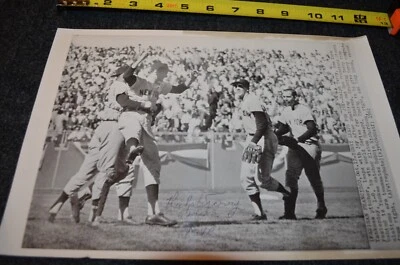 Ralph Terry "1962 WS MVP"  Wirephoto Signed 8x10 (8x12) photo New York yankees - Image 1 of 2