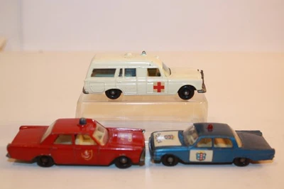 3 Lesney / Matchbox Vintage Police Fire & Ambulance Vehicles BPW - Image 1 of 4