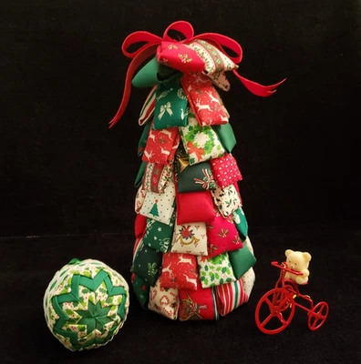 Lote de Navidad de Colección Años 80 Prarie Point Tela Árbol Adorno y Avon Peluche Adorno Foto 1 de 4