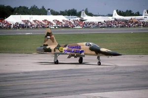 35mm Aircraft Slide F-5 Jordanian Air Force 1101 Greenham Common 1981 - Bild 1 von 1