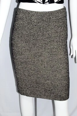 Falda Lápiz Alexander McQueen Negra Gris Lana Espiga Forrada Abertura Trasera Foto 1 de 4