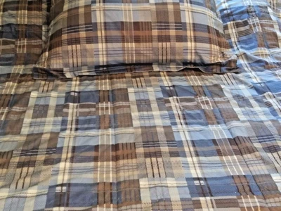 Twin Comforter Quilt 64 in x 88 in Woolrich Matching Sham Brown Beige+Sheet &PC - Image 1 of 4