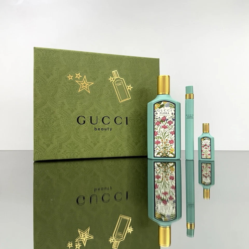 GUCCI FLORA GORGEOUS JASMINE 3pc Set 3.3oz EDP Spr +5ml MINI +0.33oz Purse Spr - Image 1 of 1