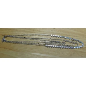 Collar multihilo con cuentas de vidrio y puntos plateados usado - Imagen 1 de 4