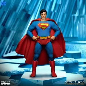 Figura de acción MEZCO Superman el hombre de acero 6 pulgadas modelo muñeca edición de lujo - Imagen 1 de 6