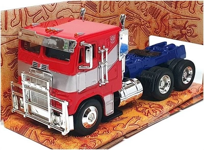 Jada 1/32 Scale 34257 - Peterbilt Optimus Prime Truck Transformers - Image 1 of 4