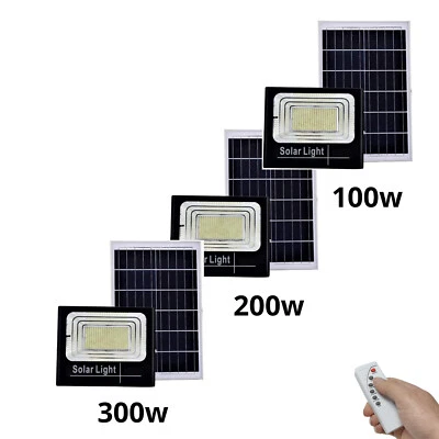 BES Faro LED Pannello Solare 100w - 200w - 300w Crepuscolare Telecomando Luce Fredda