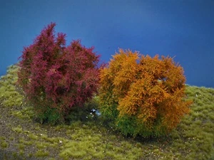 Diorama Zubehör, 2 Modellbaum- Blüten-Büsche, 14 - 16 cm hoch - Picture 1 of 4