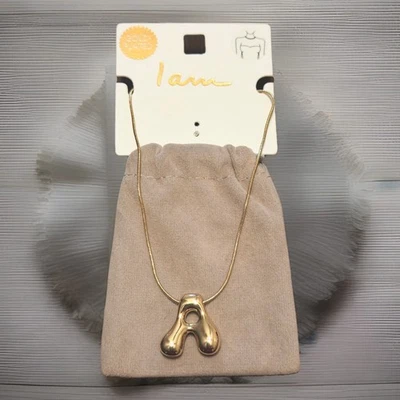 I Am Mujer Gota de Agua Burbuja Letra Inicial "Una Letra Collar NUEVO CON BOLSA DE REGALO Foto 1 de 4