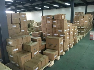 **  servo motor SGMAH-04A1A6CD-OY NEW IN BOX!!*via DHL or FedEx!! #E3 - Picture 1 of 4