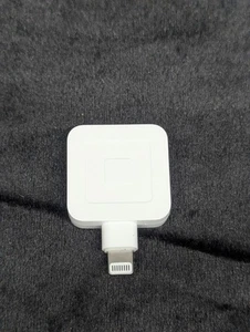 Square Credit Card Reader Chip Machine for Mobile Phones, iPhone iPad Lightning - Picture 1 of 2