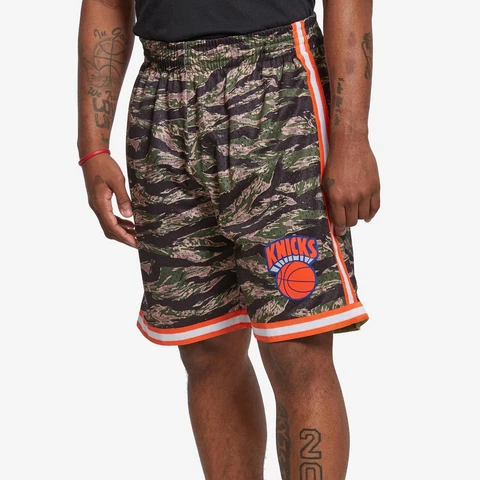 Mitchell & Ness New York Knicks 1991-92 MILITARY TIGER CAMO Swingman Shorts Cover