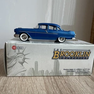 Brooklin 1/43 Scale BRK137 - 1956 Pontiac Chieftain 860 4-Dr Sedan Blue Metallic - Picture 1 of 19